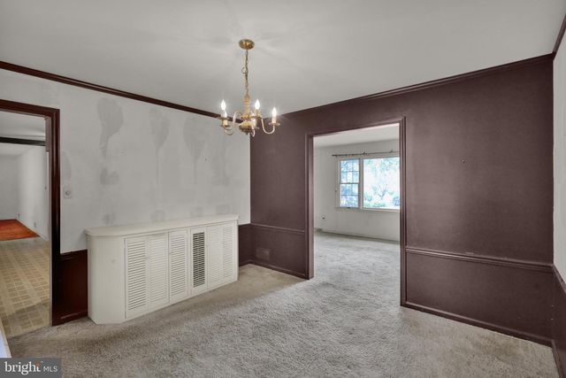 2104 GRING DR, Wyomissing, PA 19610