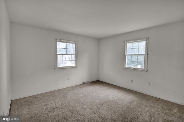 2104 GRING DR, Wyomissing, PA 19610