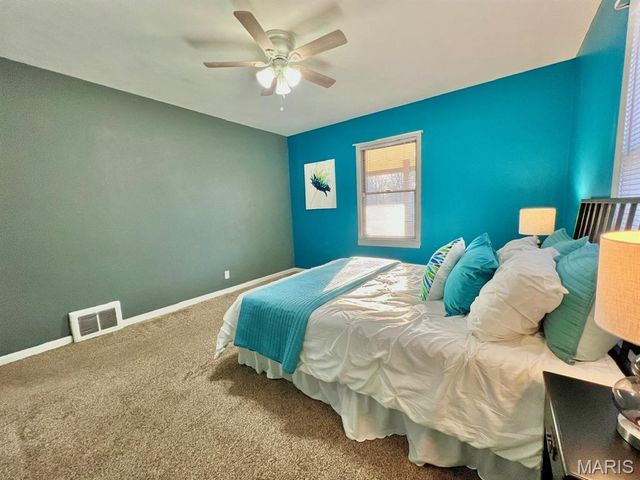 523 N 6th Street, Wood River, IL 62095