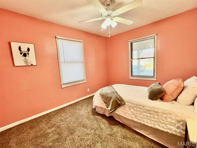 523 N 6th Street, Wood River, IL 62095