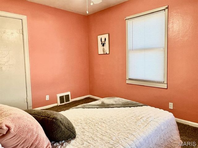 523 N 6th Street, Wood River, IL 62095