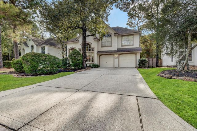 22 S Greywing Place, The Woodlands, TX 77382