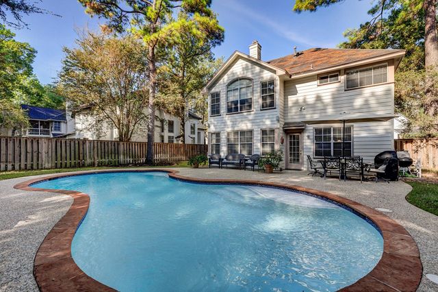 22 S Greywing Place, The Woodlands, TX 77382