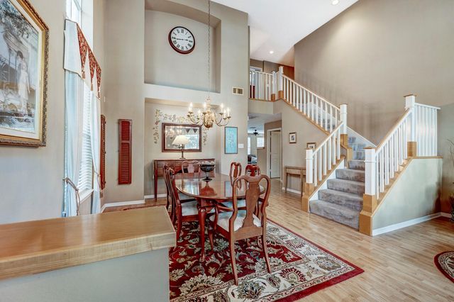 22 S Greywing Place, The Woodlands, TX 77382