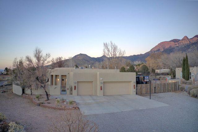 11901 Eagle Rock Avenue NE, Albuquerque, NM 87122