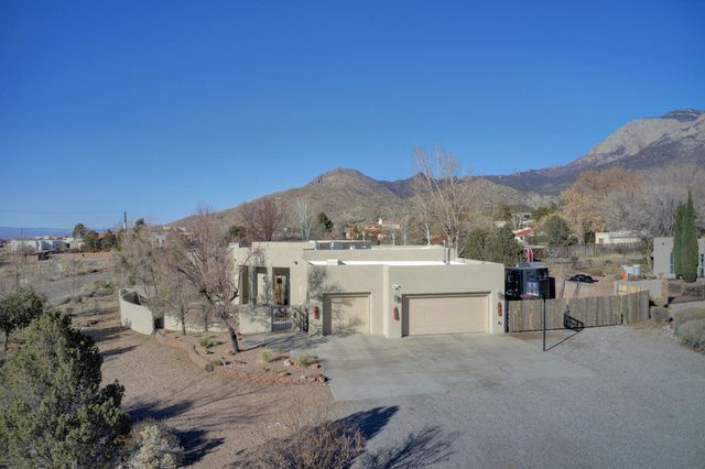 11901 Eagle Rock Avenue NE, Albuquerque, NM 87122