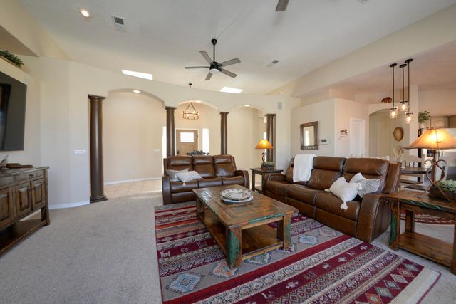 11901 Eagle Rock Avenue NE, Albuquerque, NM 87122