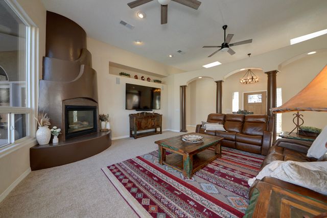 11901 Eagle Rock Avenue NE, Albuquerque, NM 87122