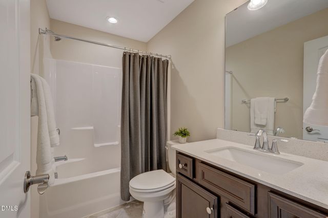 1466 Kernodle Lndg Drive, Burlington, NC 27217
