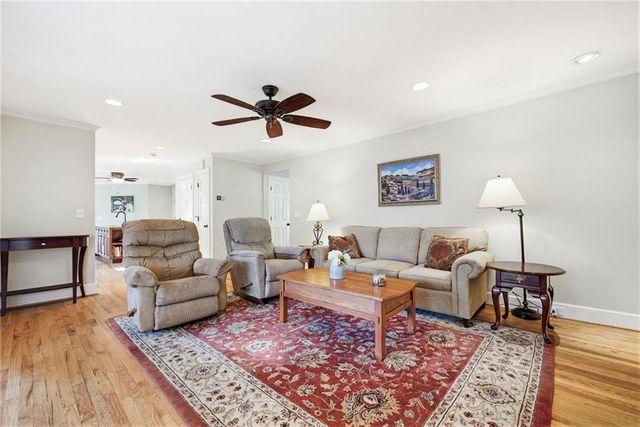 9495 River Lake Drive, Roswell, GA 30075