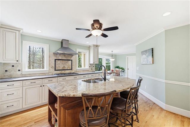 9495 River Lake Drive, Roswell, GA 30075