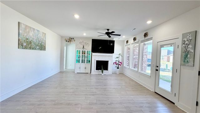 4816 Sturgeon Street, Fayetteville, AR 72704