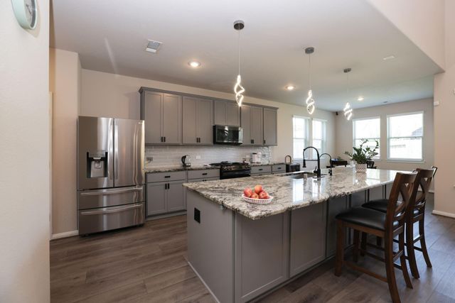 21024 Bracer Street, Kingwood, TX 77339