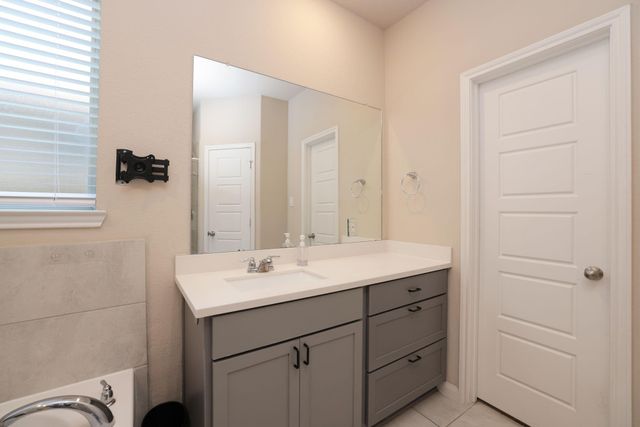 21024 Bracer Street, Kingwood, TX 77339