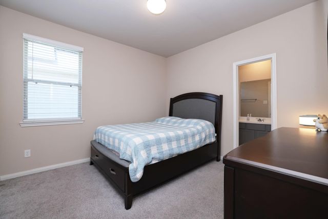 21024 Bracer Street, Kingwood, TX 77339