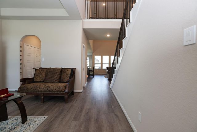 21024 Bracer Street, Kingwood, TX 77339