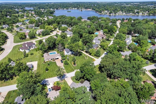 738 High Point Drive, Lake St Louis, MO 63367