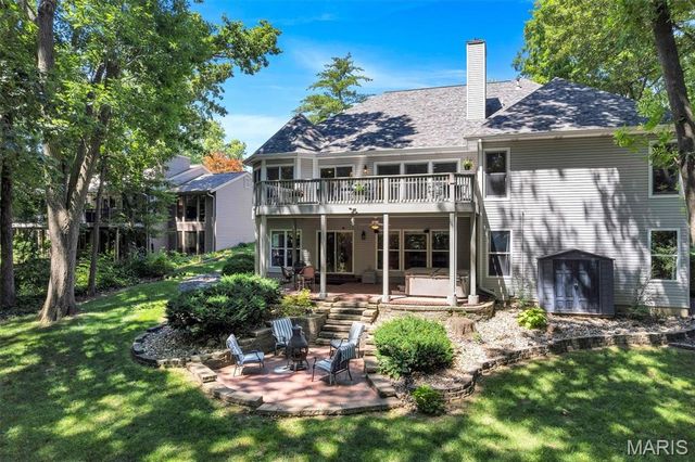 738 High Point Drive, Lake St Louis, MO 63367