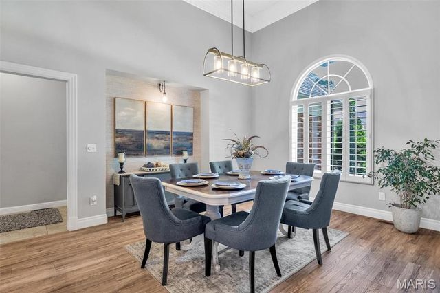 738 High Point Drive, Lake St Louis, MO 63367