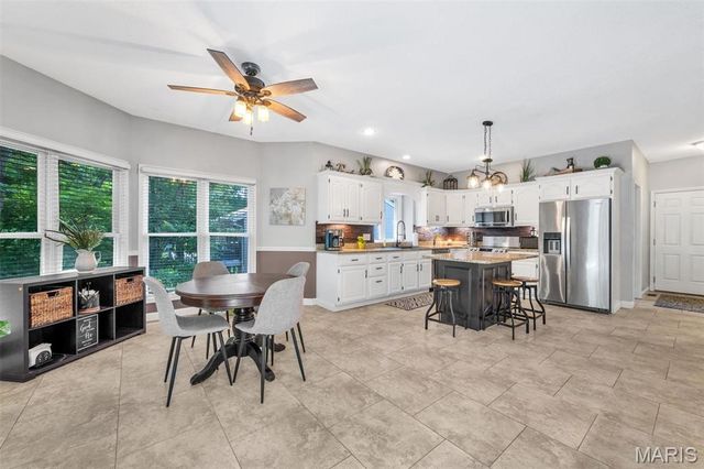 738 High Point Drive, Lake St Louis, MO 63367