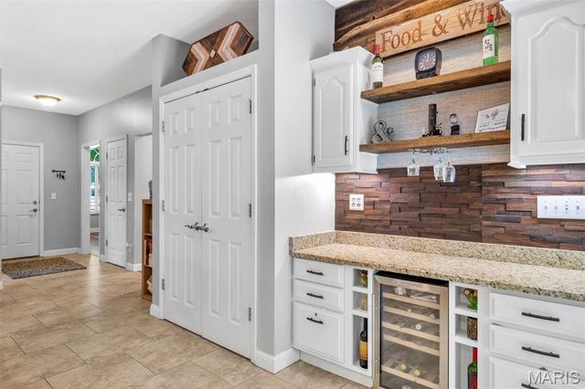 738 High Point Drive, Lake St Louis, MO 63367