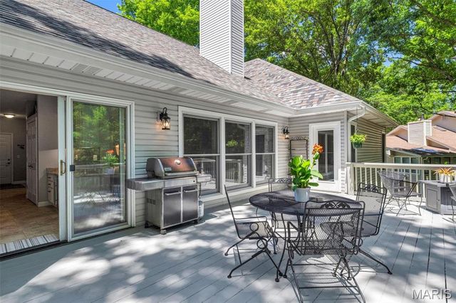 738 High Point Drive, Lake St Louis, MO 63367