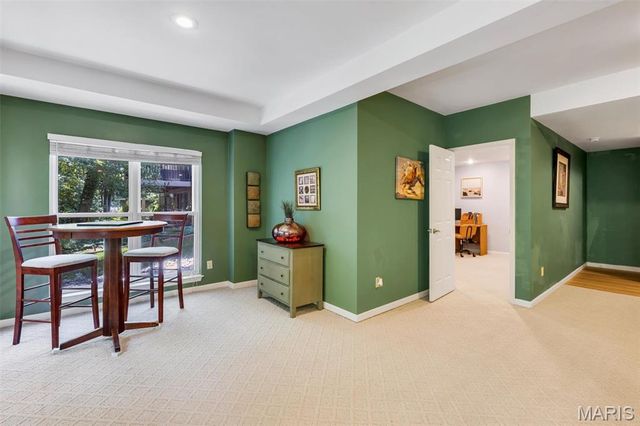 738 High Point Drive, Lake St Louis, MO 63367