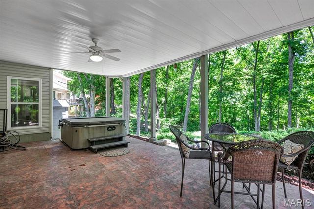 738 High Point Drive, Lake St Louis, MO 63367