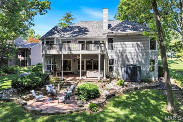 738 High Point Drive, Lake St Louis, MO 63367