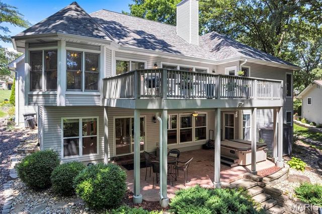 738 High Point Drive, Lake St Louis, MO 63367