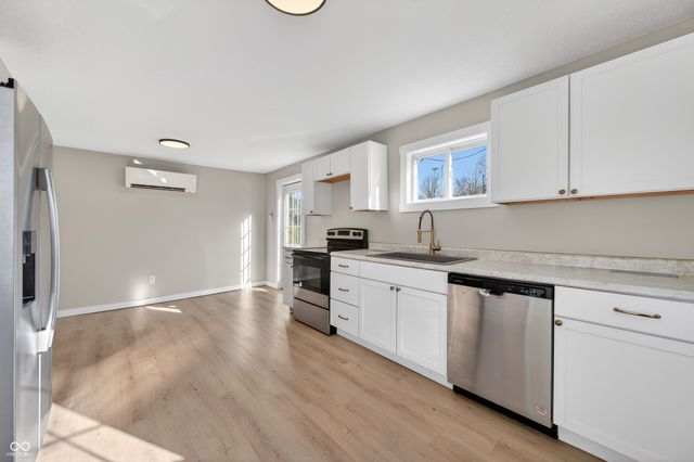 5065 Adkins Street, Columbus, IN 47201