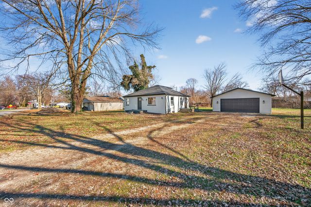 5065 Adkins Street, Columbus, IN 47201