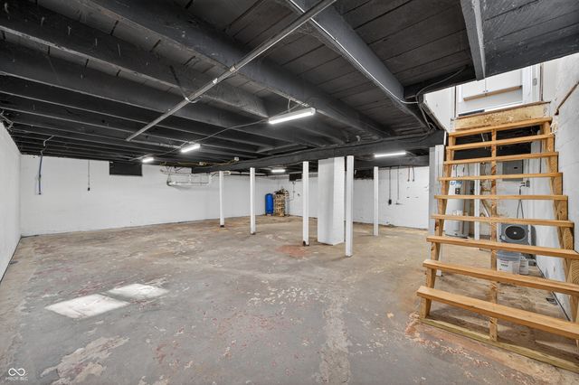 5065 Adkins Street, Columbus, IN 47201