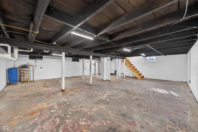 5065 Adkins Street, Columbus, IN 47201