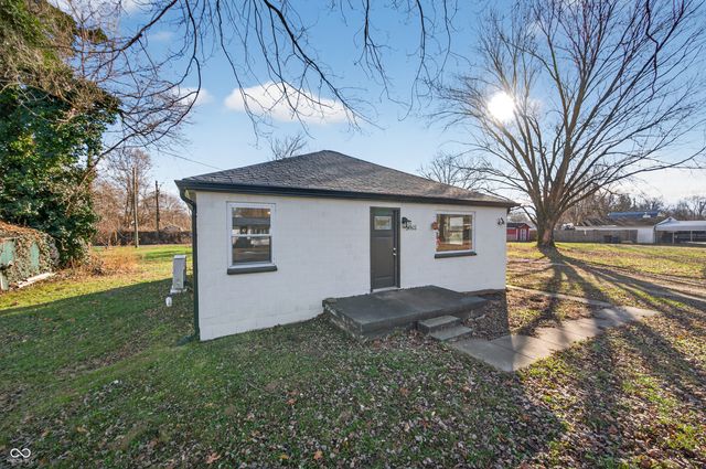 5065 Adkins Street, Columbus, IN 47201