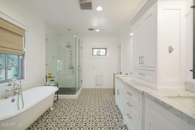 5627 E MONTEROSA Street, Phoenix, AZ 85018