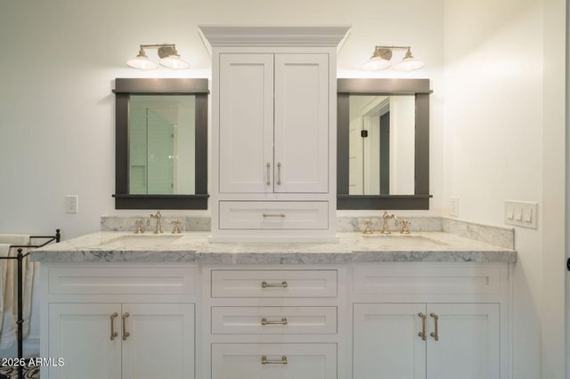 5627 E MONTEROSA Street, Phoenix, AZ 85018