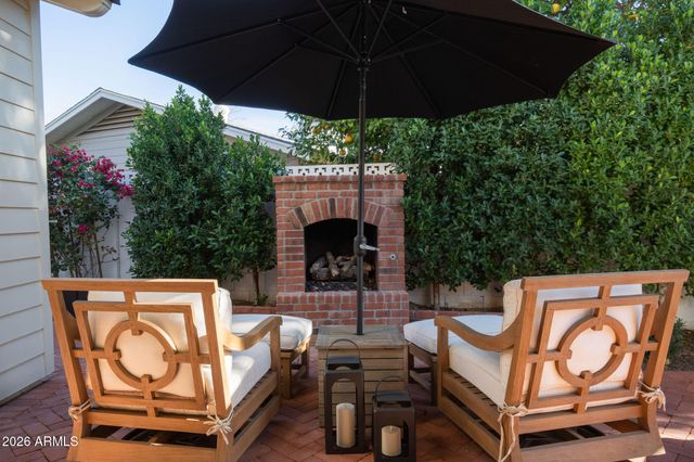 5627 E MONTEROSA Street, Phoenix, AZ 85018