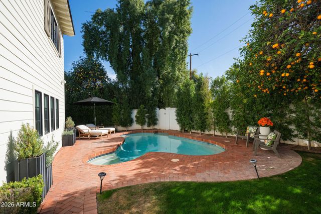 5627 E MONTEROSA Street, Phoenix, AZ 85018