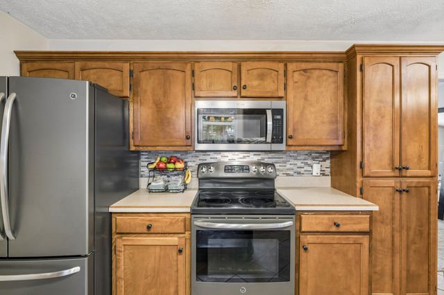 5633 Constantine Dr, Rockvale, TN 37153