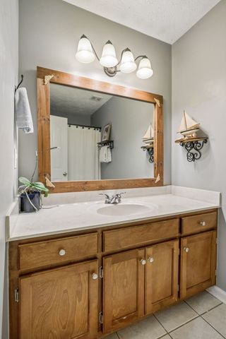 5633 Constantine Dr, Rockvale, TN 37153
