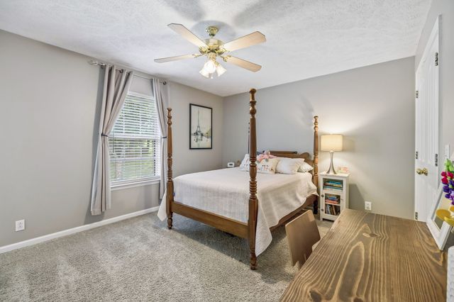 5633 Constantine Dr, Rockvale, TN 37153