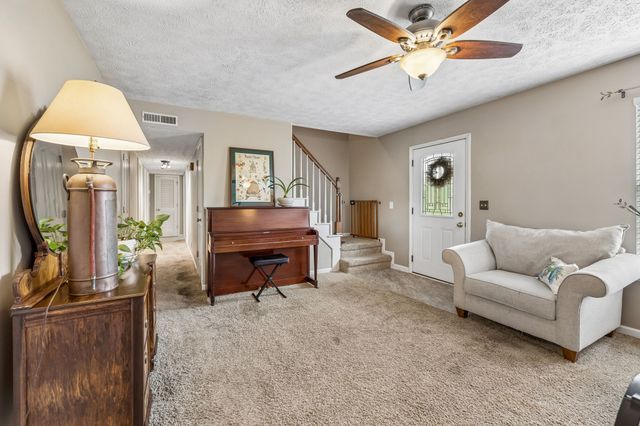 5633 Constantine Dr, Rockvale, TN 37153