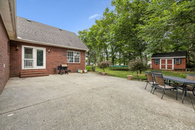 5633 Constantine Dr, Rockvale, TN 37153