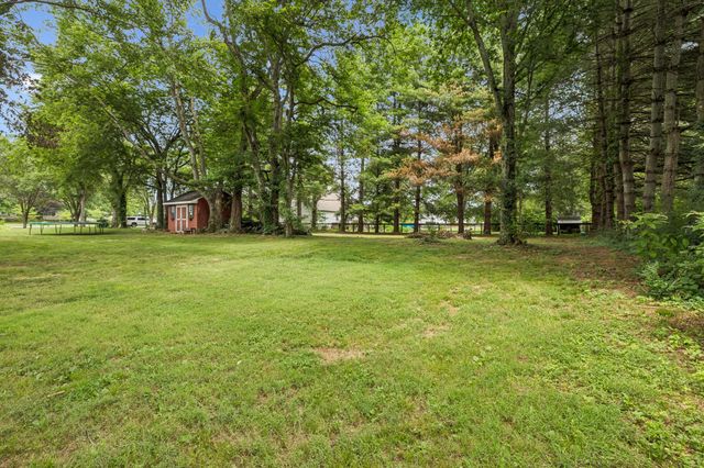 5633 Constantine Dr, Rockvale, TN 37153