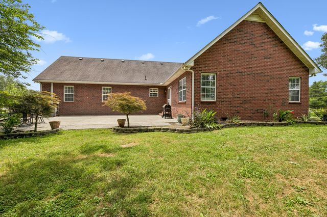 5633 Constantine Dr, Rockvale, TN 37153