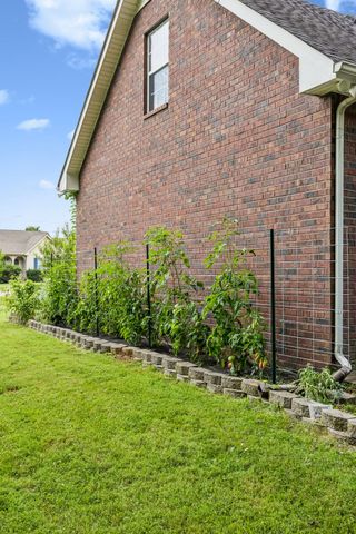 5633 Constantine Dr, Rockvale, TN 37153