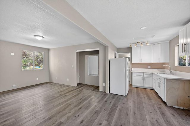 805 Country Rd, Meadow Vista, CA 95722