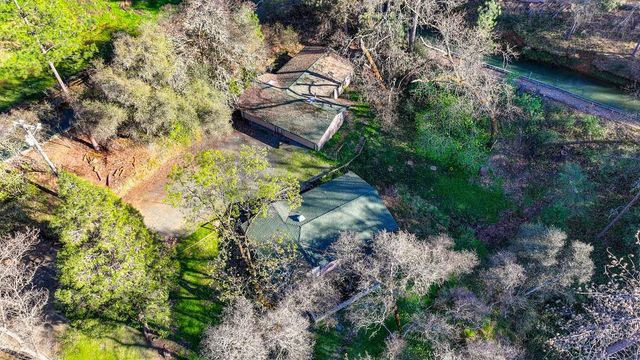 805 Country Rd, Meadow Vista, CA 95722