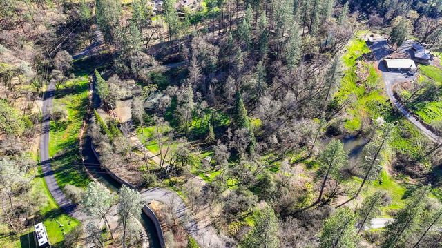 805 Country Rd, Meadow Vista, CA 95722